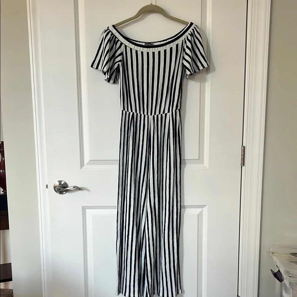 Bershka Navy and White Striped Jumpsuit - Picture 1 of 3